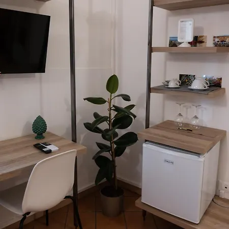 Bed and breakfast San Barnaba 3*