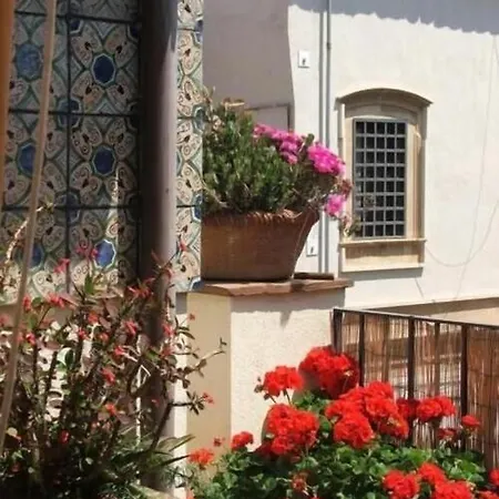 San Barnaba 3*