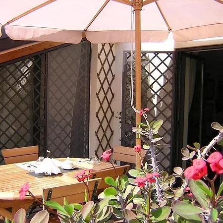 San Barnaba Frühstückspension 3*